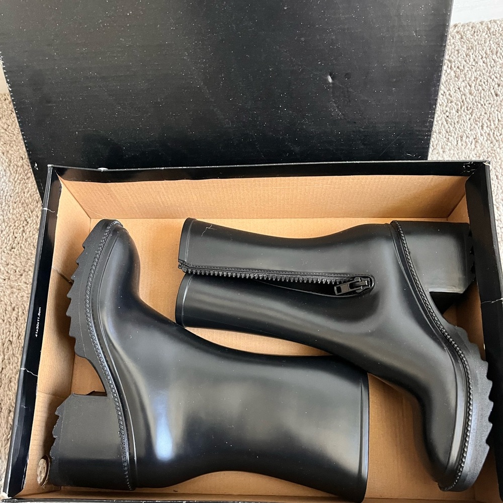 INC Rain Boots